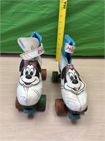 Minnie Mouse Roller Skates size 2
