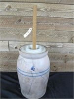 4 GALLON CHURN AS IS WITH LID AND DASHER