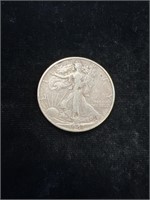 1947 Walking Liberty Half Dollar