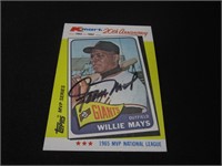 Willie Mays signed Trading Card w/Coa