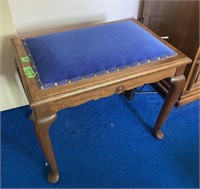 Footstool/small bench