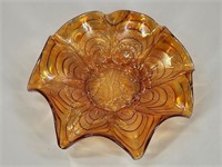 VINTAGE CARNIVAL GLASS BOWL - HAS A REPAIR