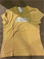 Roots 73 Sketchy flowers Tee