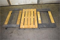 Five 18"x24" mover's dollies, 3 shown, 2 carpeted,