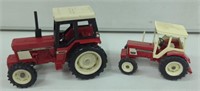 IH 784 & 844 Tractors 1/32 & 1/43