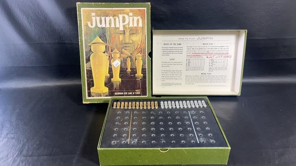 Vintage Jumpin Board Game 1964 3M Bookshelf Game