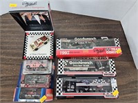 Small scale diecast Nascar vehicles