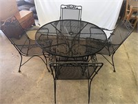 4 ft. Black Metal Table with 4 chairs