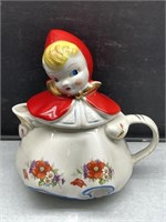 Hull Pottery Little Red Riding Hood Teapot
