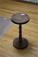 Small Round End Table/Pedestal
