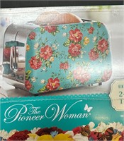 MIB still in plastic Pioneer woman toaster new