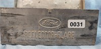 Set of Ford Emergency Reflectors