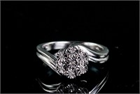 Sterling Silver 7 Diamonds Ring RV$240