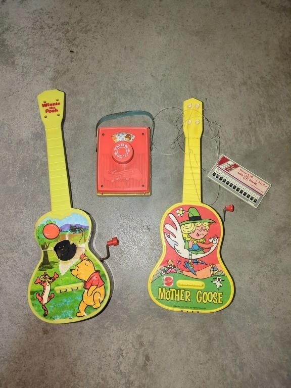 Winnie the Pooh & Mother Goose guitars (music does