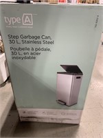 TYPE A, STEP GARBAGE CAN, 30L. STAINLESS STEEL,