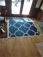 6 1/2 x 6 1/2 ft blue print rug