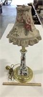 Floral table lamp 22.5in tall