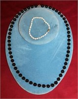 2pc 14kt Black Onyx Necklace and Mother of