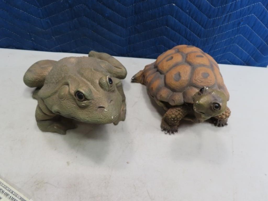 (2) Outdoor Turtle & Frog 8" Heavy Decor Statues