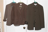 Lot of three suit jackets