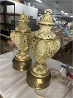 Set of vintage Italian capodimonte accent lamps