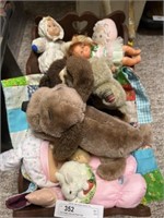 Doll Cradle, Dolls and Plush Toys