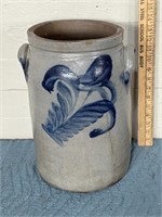 4 gallon stoneware crock with cobalt blue paint