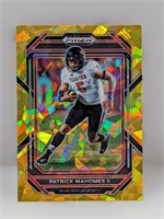 2023 Prizm (Gold) Cracked Ice Patrick Mahomes #81