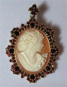 Vintage Sterling Shell Cameo with Garnets