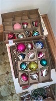 4 boxes of Christmas ornaments, various sizes and