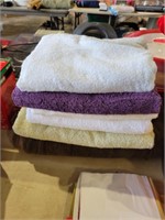 Lot Of Bath Towels