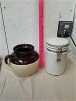 Stoneware pot made in USA and ceramic food