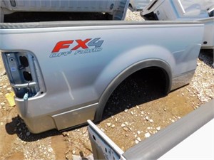 2014 Ford F150 Right rear quarter panel, 6ft