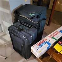 B248 Three piece luggage set