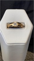 Brand New 10kt Gold Diamond Ring Size 5.5