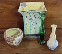 VTG Hull Pottery Bud Vase, Planters & More