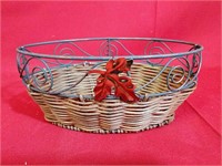 Avon Small Wire Basket