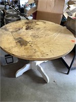 Round Wood Table (White Painted Base)