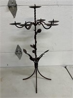 Very nice iron candelabra that holds 7 candles.