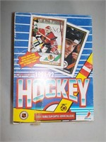 1991-92 O-Pee-Chee Hockey 36 Pack Box