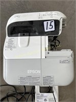 Epson Powerlite 470 short throw projector w/mount.