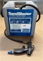 Portable sandblaster