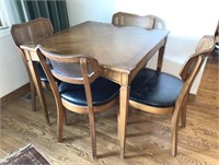 AMERICAN FURNITURE OF CHICAGO VINTAGE TABLE CHAIRS