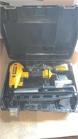 Dewalt D51256 16ga. Finish Nailer with Case and