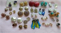 21 PR ASSORTED vtg CLIP- ON EARRINGS