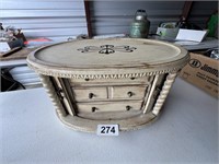 Oval Wood Jewelry Box U234