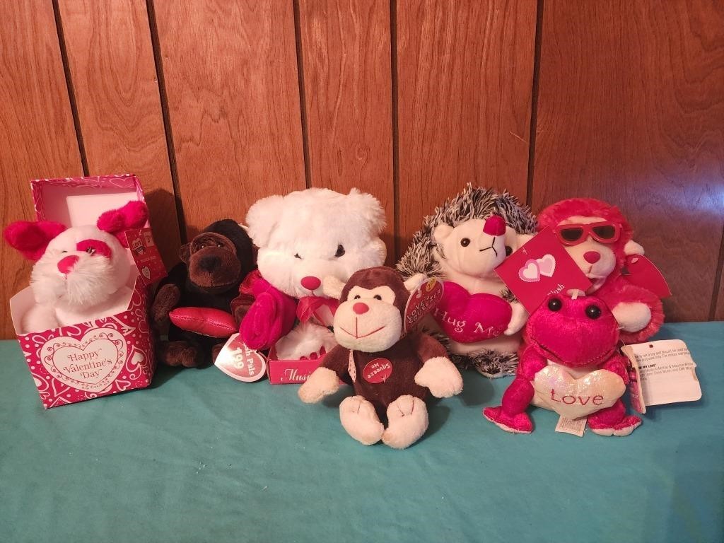 Valentines day plush animals