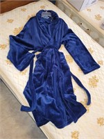 BLUE BATH ROBE, ONE SIZE FITS MOST