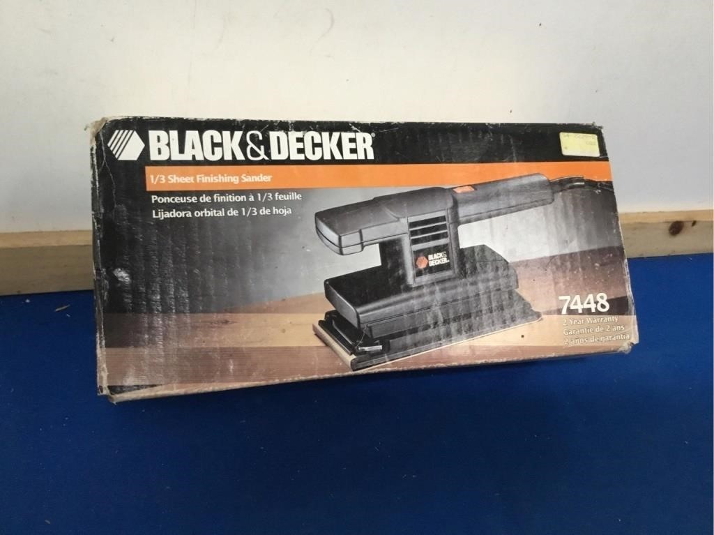 Black and decker sander