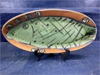 16 x 9 Pottery fish plate